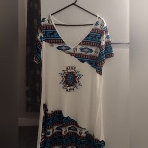 White and Blue Patterned Women's Dress Size 1X..